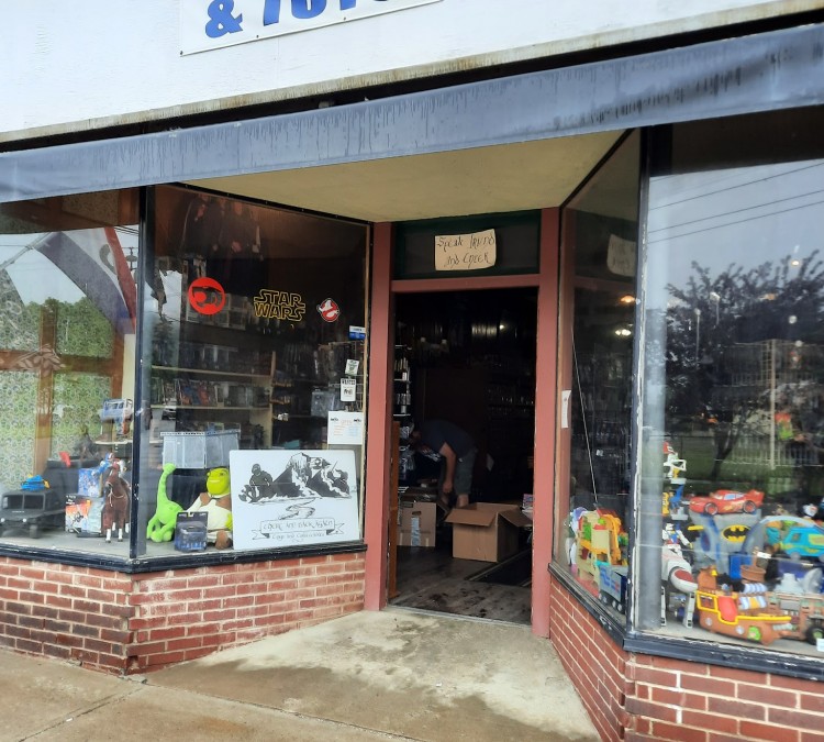 There and Back Again Toys and Collectibles (Savona,&nbspNY)